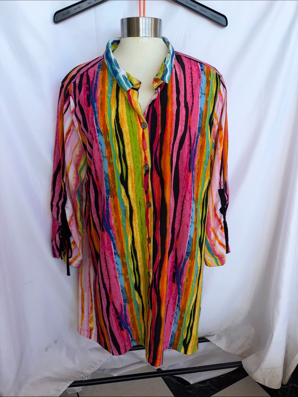 John Mark Edison Long Tunic, sz L, 25”, 33” L